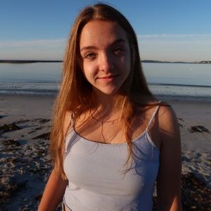 Meet your Posher, Maddie